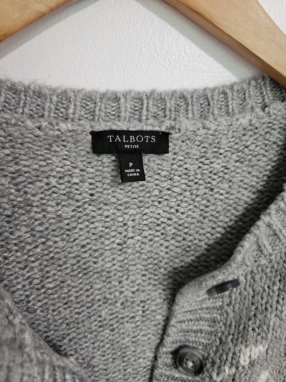 Talbots Wool Blend Cream Knit Cardigan Sweater Red Cardinal Size Small - Picture 4 of 9